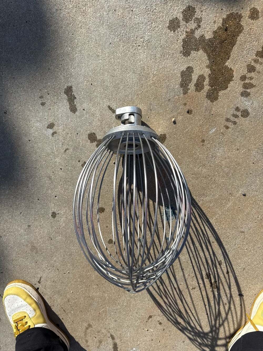 Globe SP30 30 Quart Stainless Steel Wire Whip Mixer Attachment